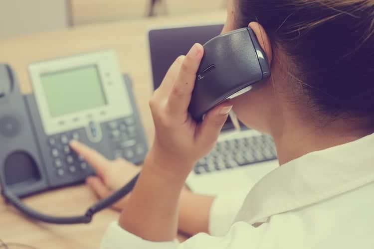 5 Ways the Right Phone System Can Improve the Customer Experience